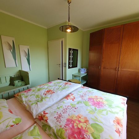 Ferienwohnung Am Traumgarten, 35646 Uplengen Exterior foto